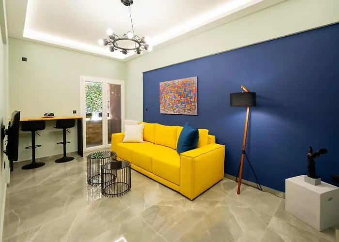 Liv - Comfortable Designer Apt In Lycabettus