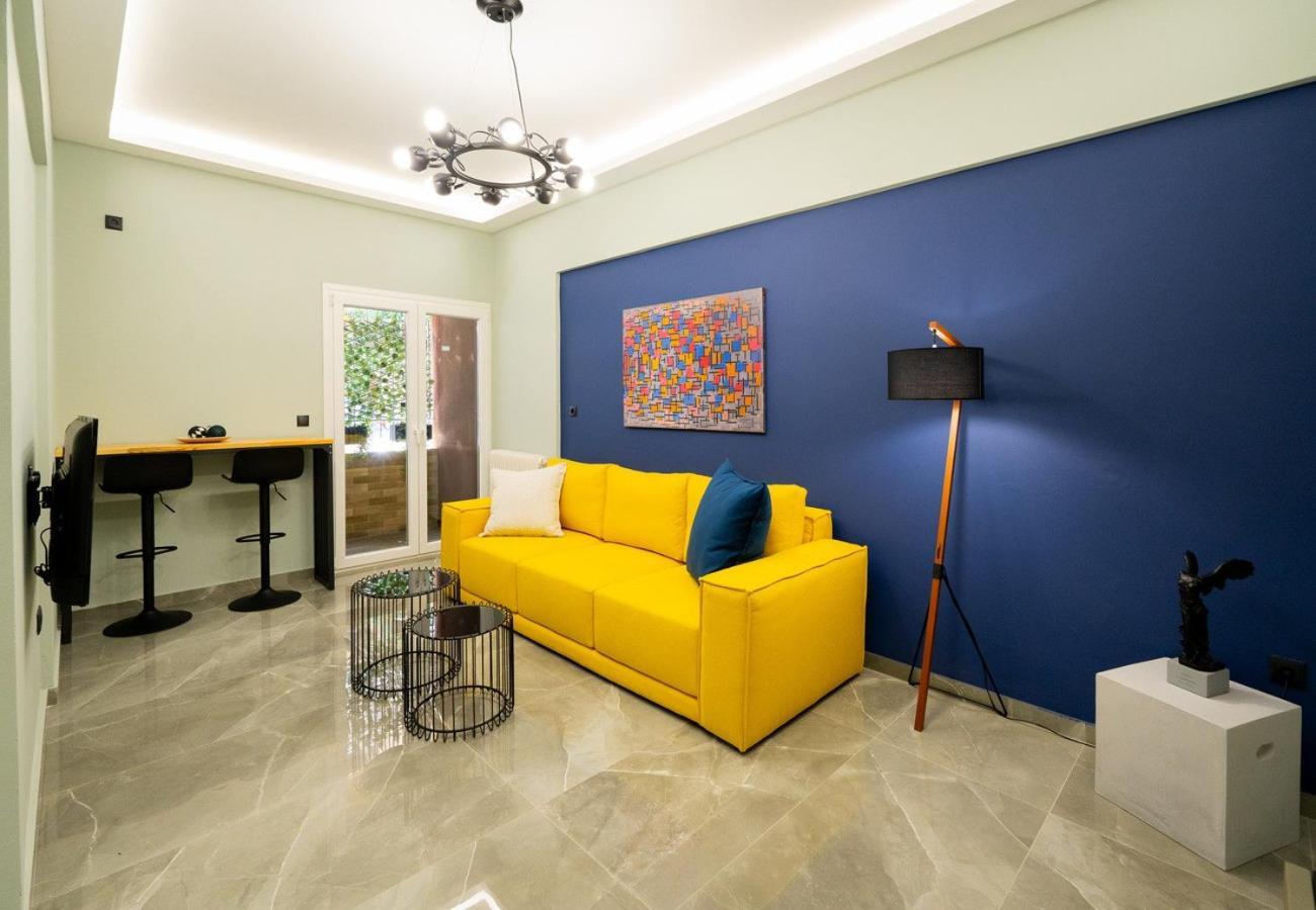 Liv - Comfortable Designer In Lycabettus Apartment Athens